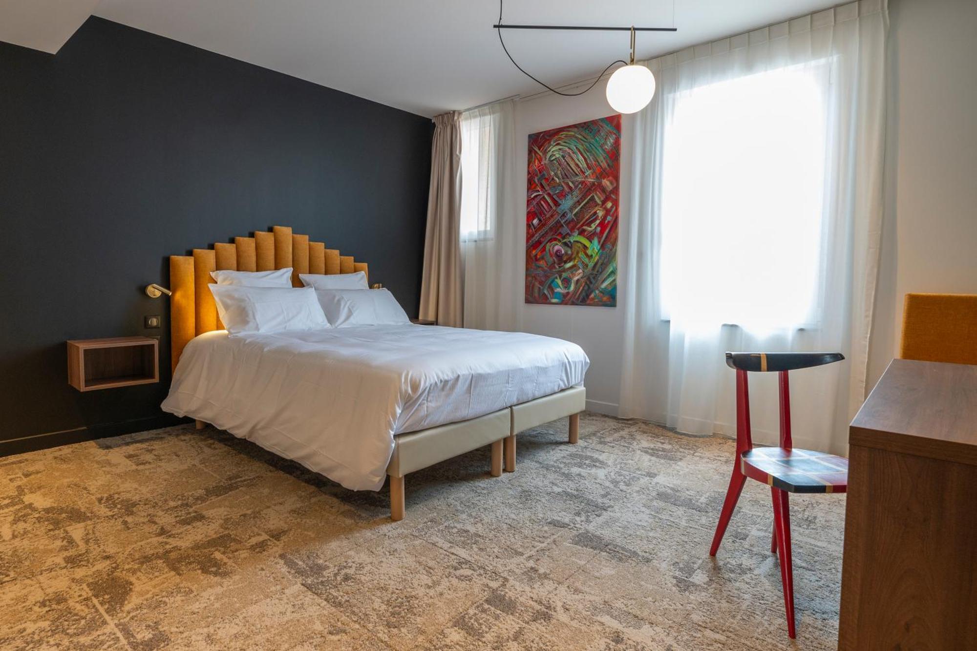 Hotel Les Pins Сен-Троян-ле-Бaн Екстериор снимка
